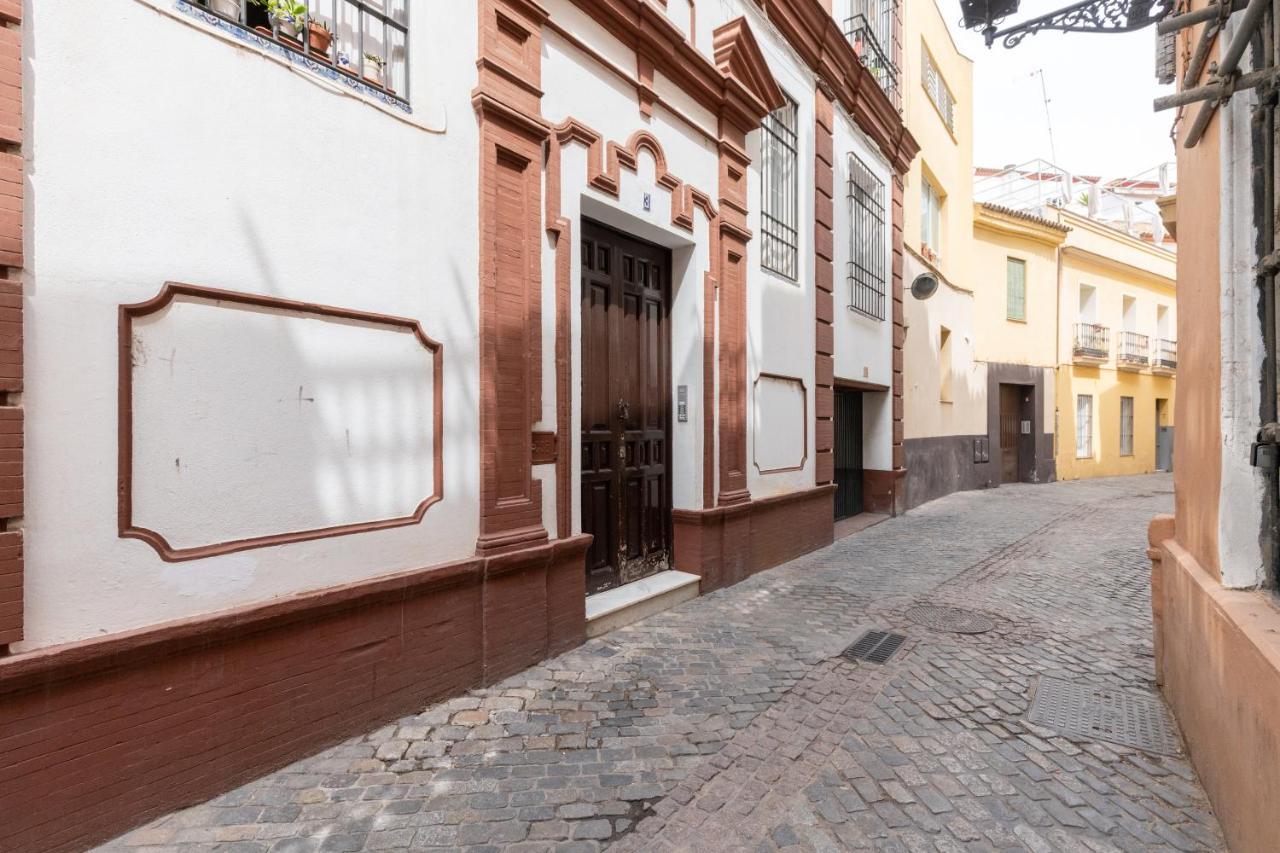 Aoa Conde De Ibarra Apartment Sevilla Bagian luar foto